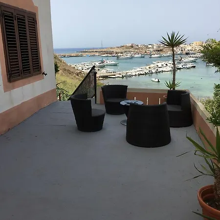 Il Veliero Blu Sul Porto Maison d'hôtes *